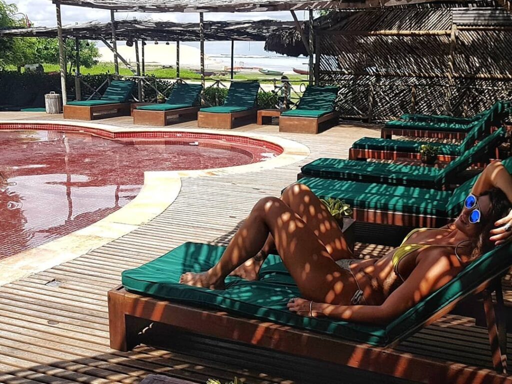 vila kalando piscina