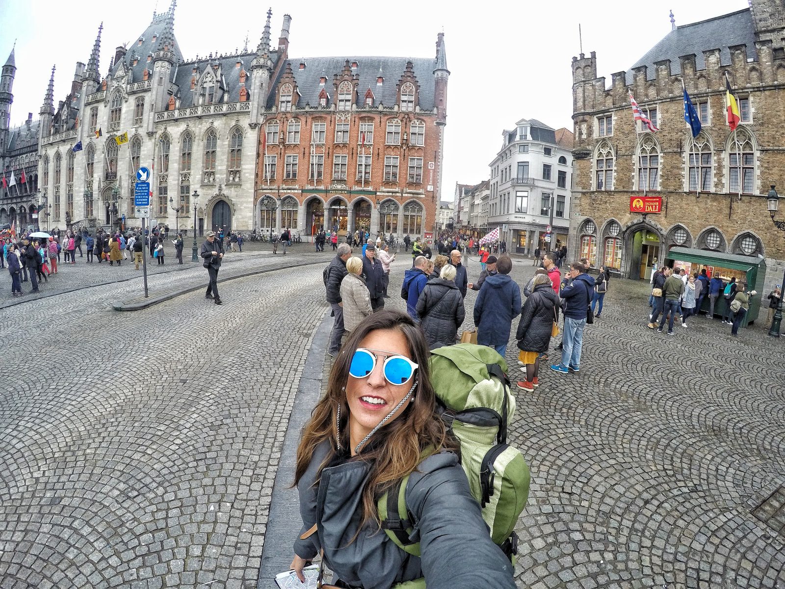 Um dia em Bruges, cantinho de charme e beleza na Bélgica!