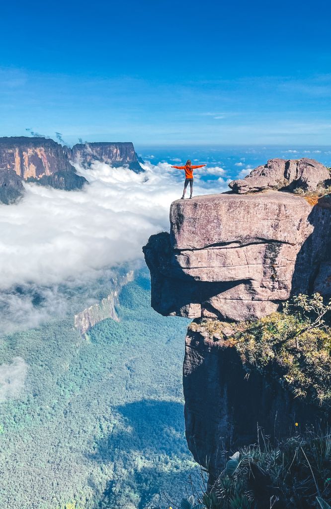Qual a melhor agência para subir o Monte Roraima?